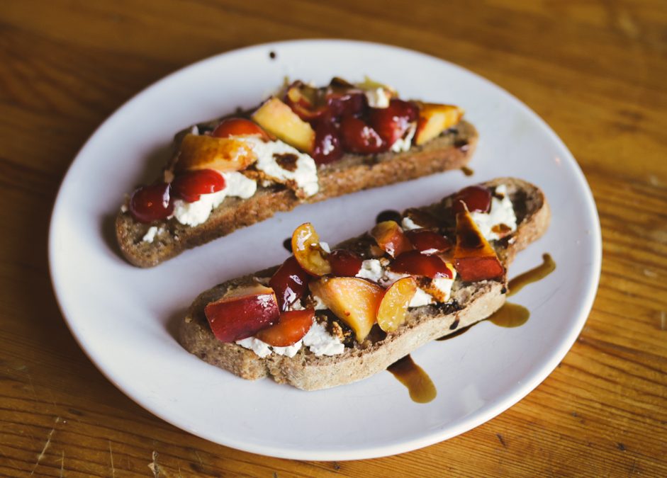 Bruschetta with stone fruit & goat cheese