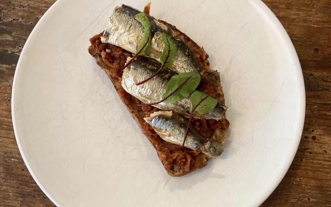 Sardine / Tomato Toasts